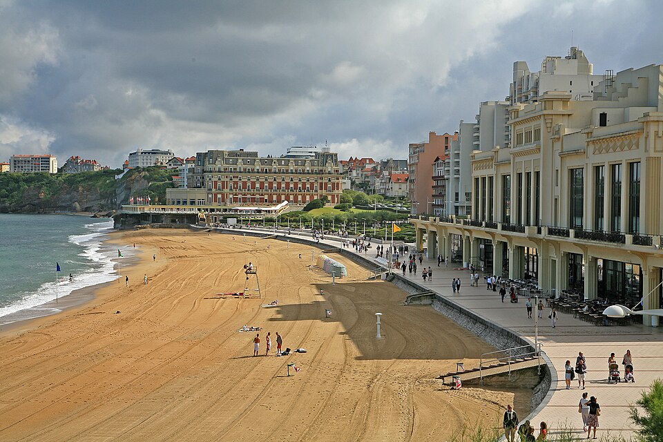 como llegar a biarritz para el surf festival y temporada de surf 2026